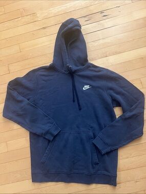 Nike Navy Blue Pullover Hoodie with Small Chest Logo